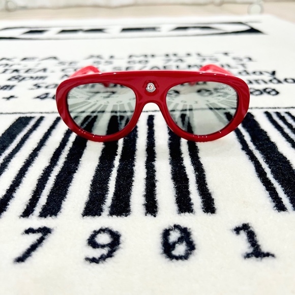 Moncler Blanche ML 0001 Bright Red Sunglasses - Picture 1 of 9
